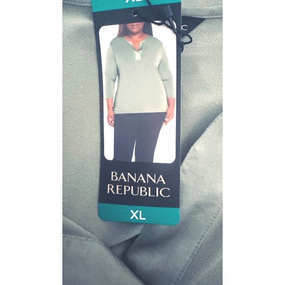 NWT Banana Republic XL Sage Green 3/4 Sleeve V-Neck Top Casual Blouse Polyester - Picture 13 of 14